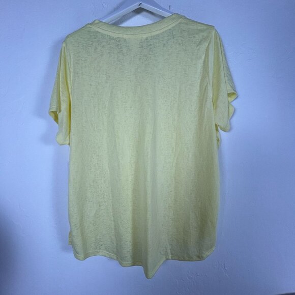 Athleta Womens Breezy Scoop V-Neck Tee Short Sleeve T-Shirt Size 2X Yellow New - Picture 2 of 8